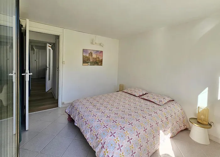Appartement Lumineux Et Calme En Rez-De-Jardin